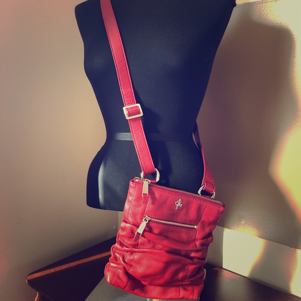 Adjustable cross body!